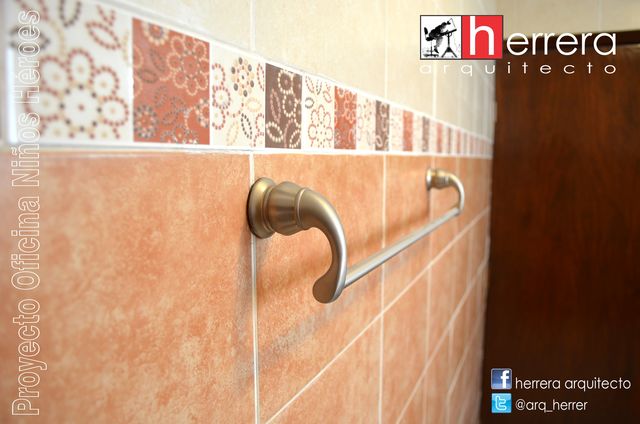 Detalle de accesorios de baño.