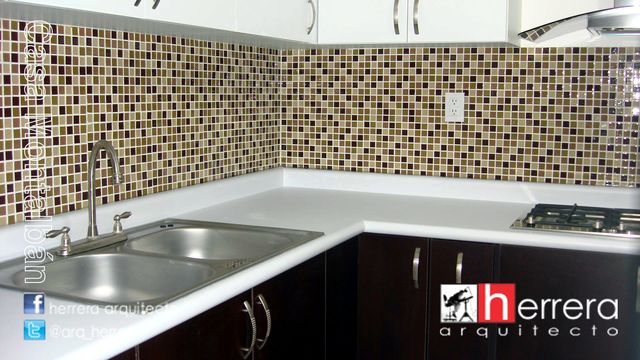 Remodelación, ampliación y renovación de acabados en casa habitación.