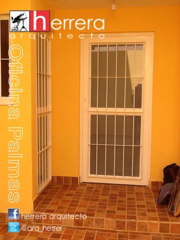 Renovación de acabados en Oficina y cajas.