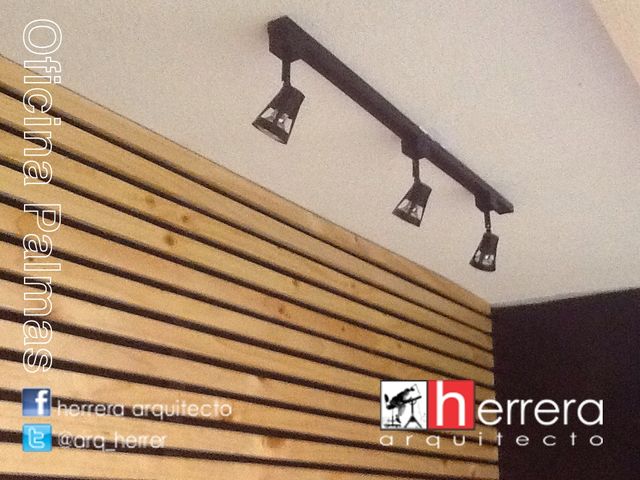 Renovación de acabados en Oficina y cajas.