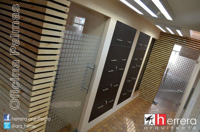 Renovación de acabados en Oficina y cajas.