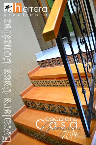 Renovación de imagen para escalera en Casa Habitación.