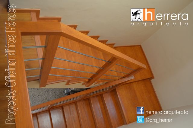Renovación de escaleras hacia planta alta.